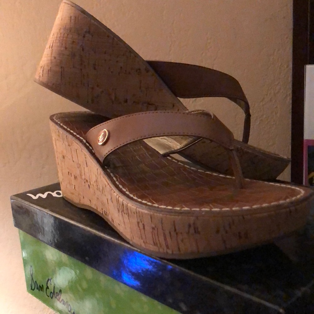 Sam Edelman wedges- Romy, Almond Patent